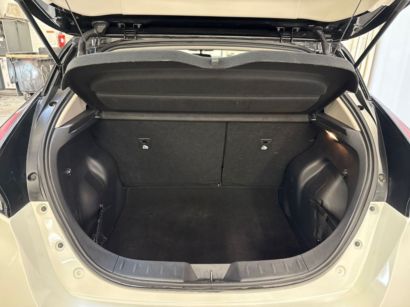 NISSAN Leaf 2020