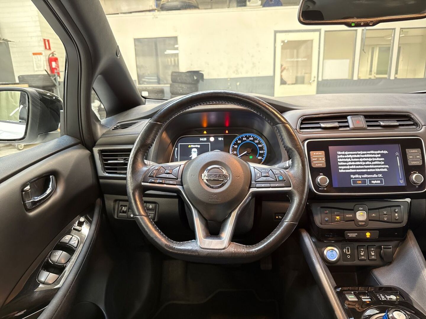 NISSAN Leaf 2020