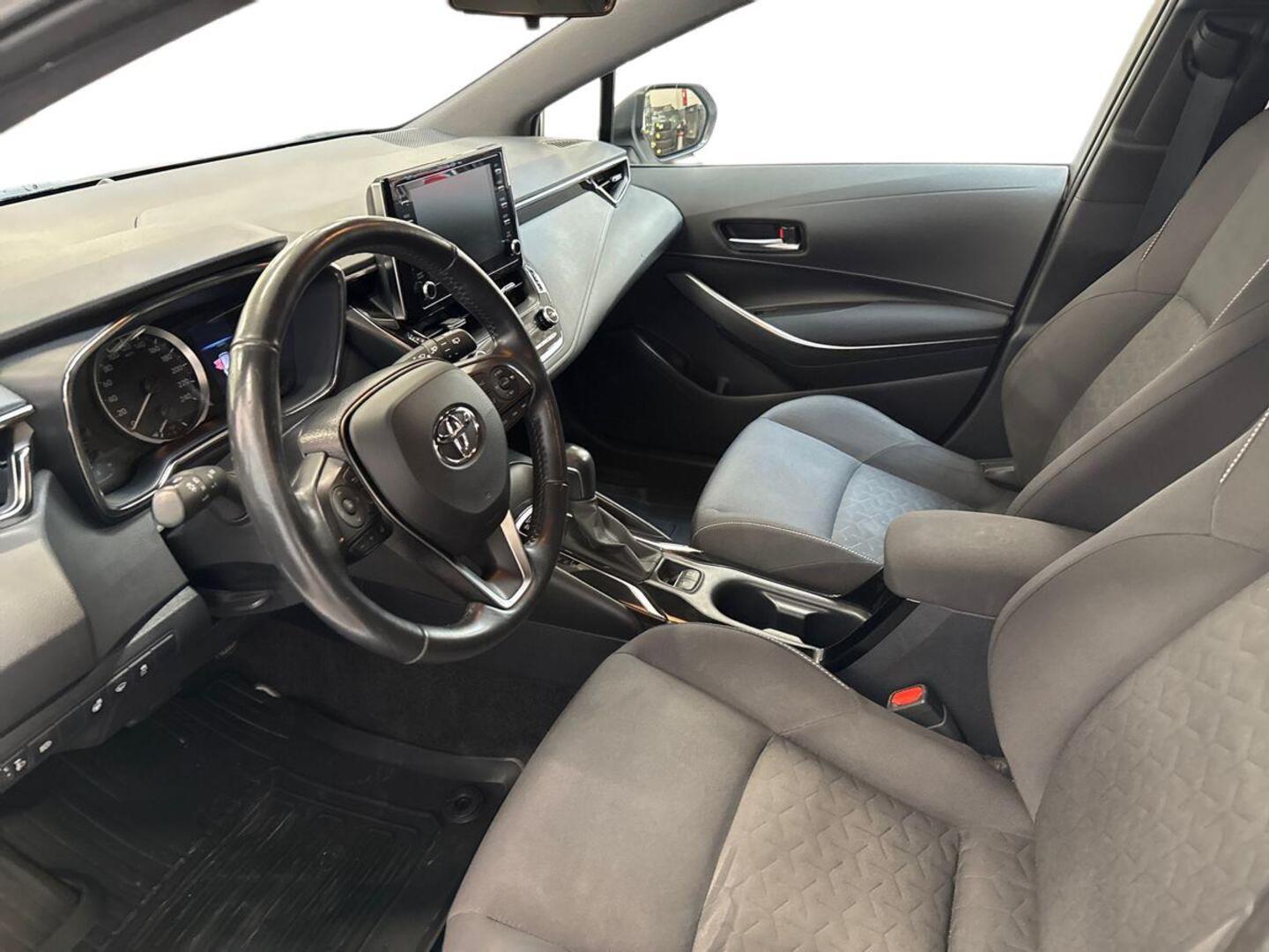 TOYOTA Corolla 2021