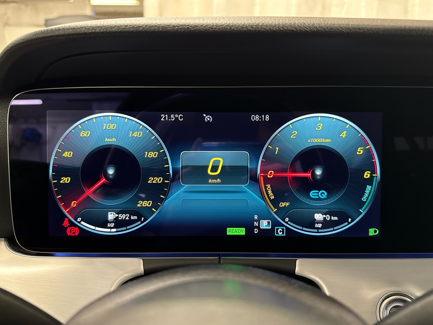 MERCEDES-BENZ E 2021