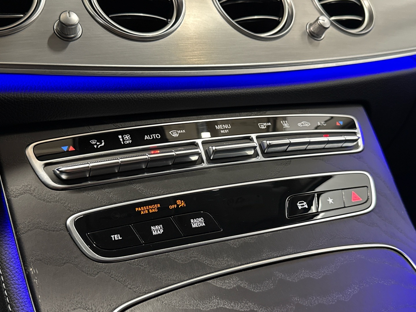 MERCEDES-BENZ E 2021