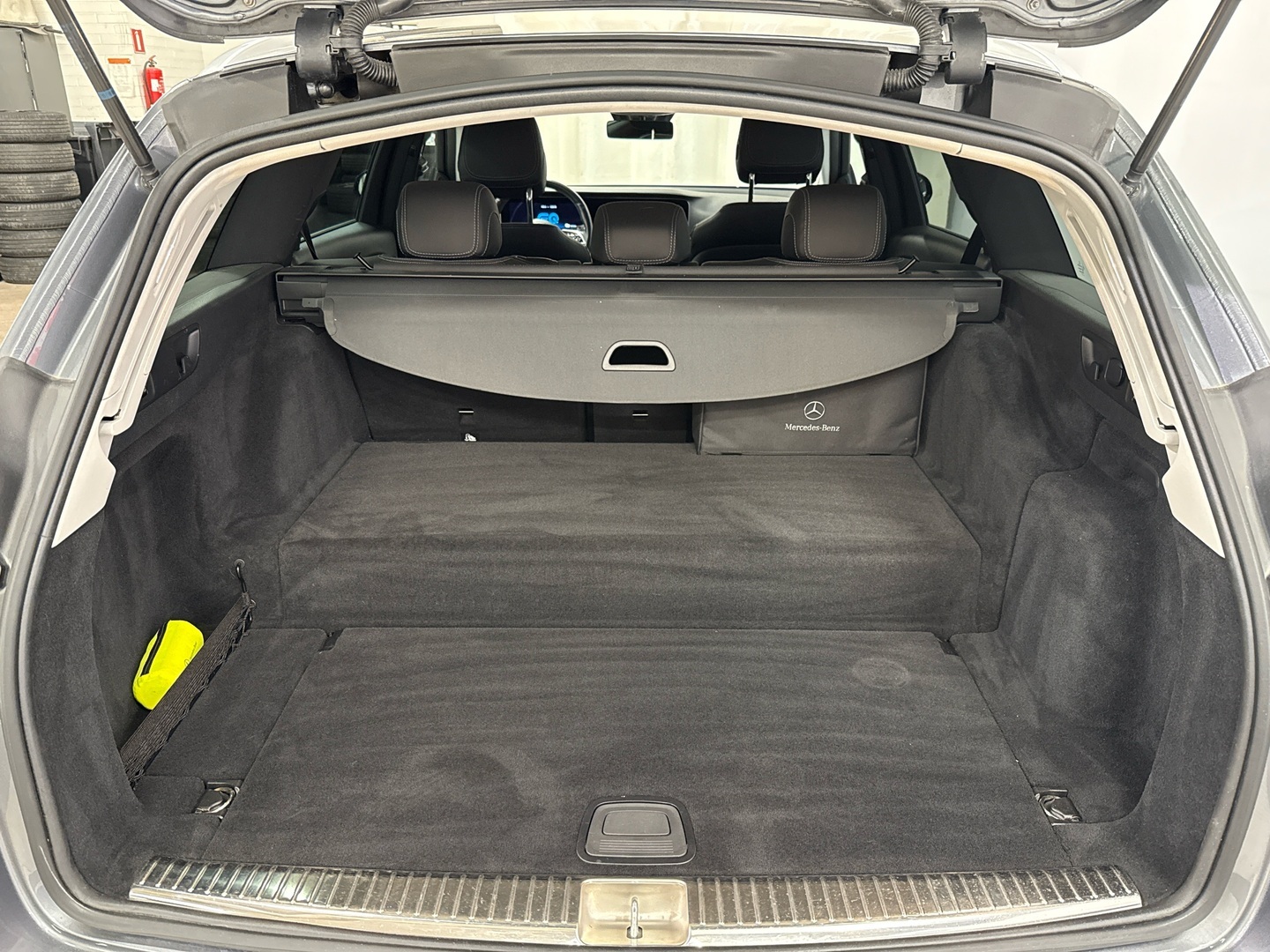 MERCEDES-BENZ E 2021