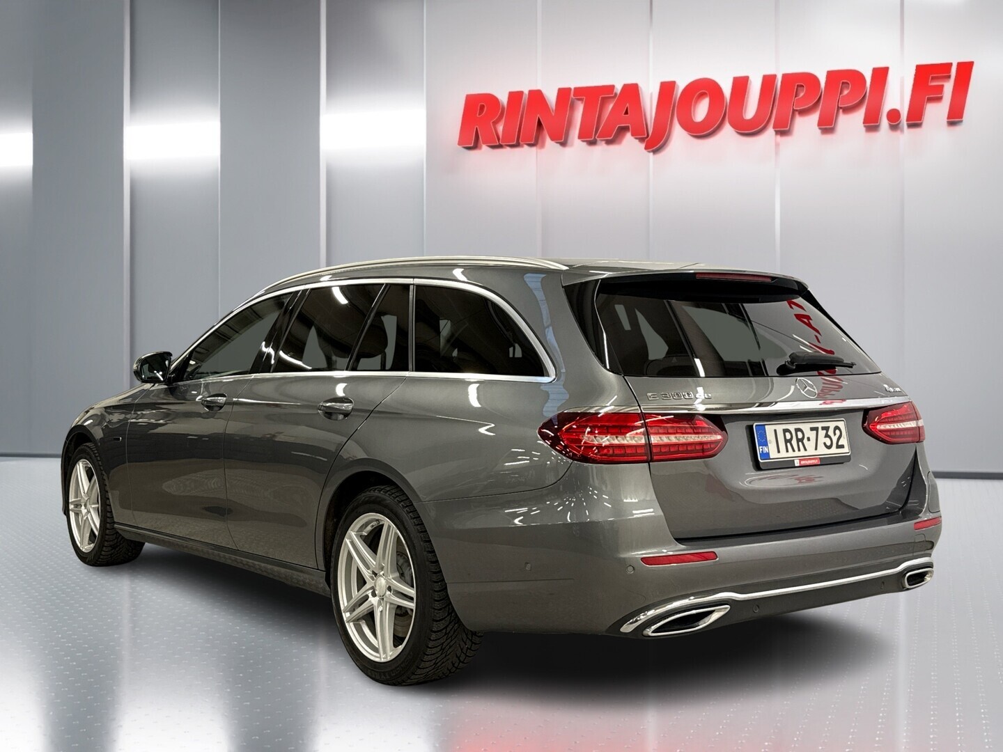 MERCEDES-BENZ E 2021