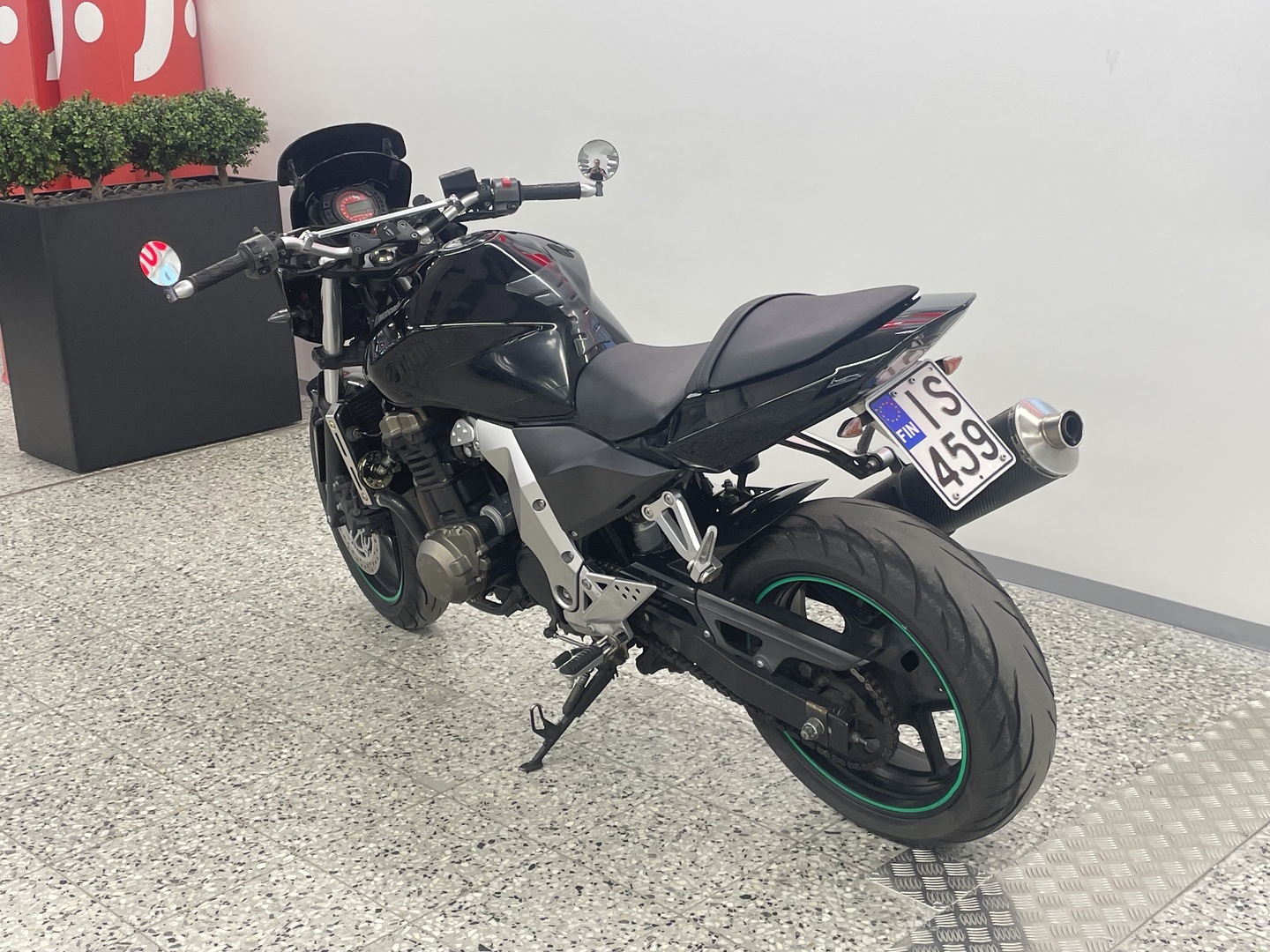 KAWASAKI Z 2006