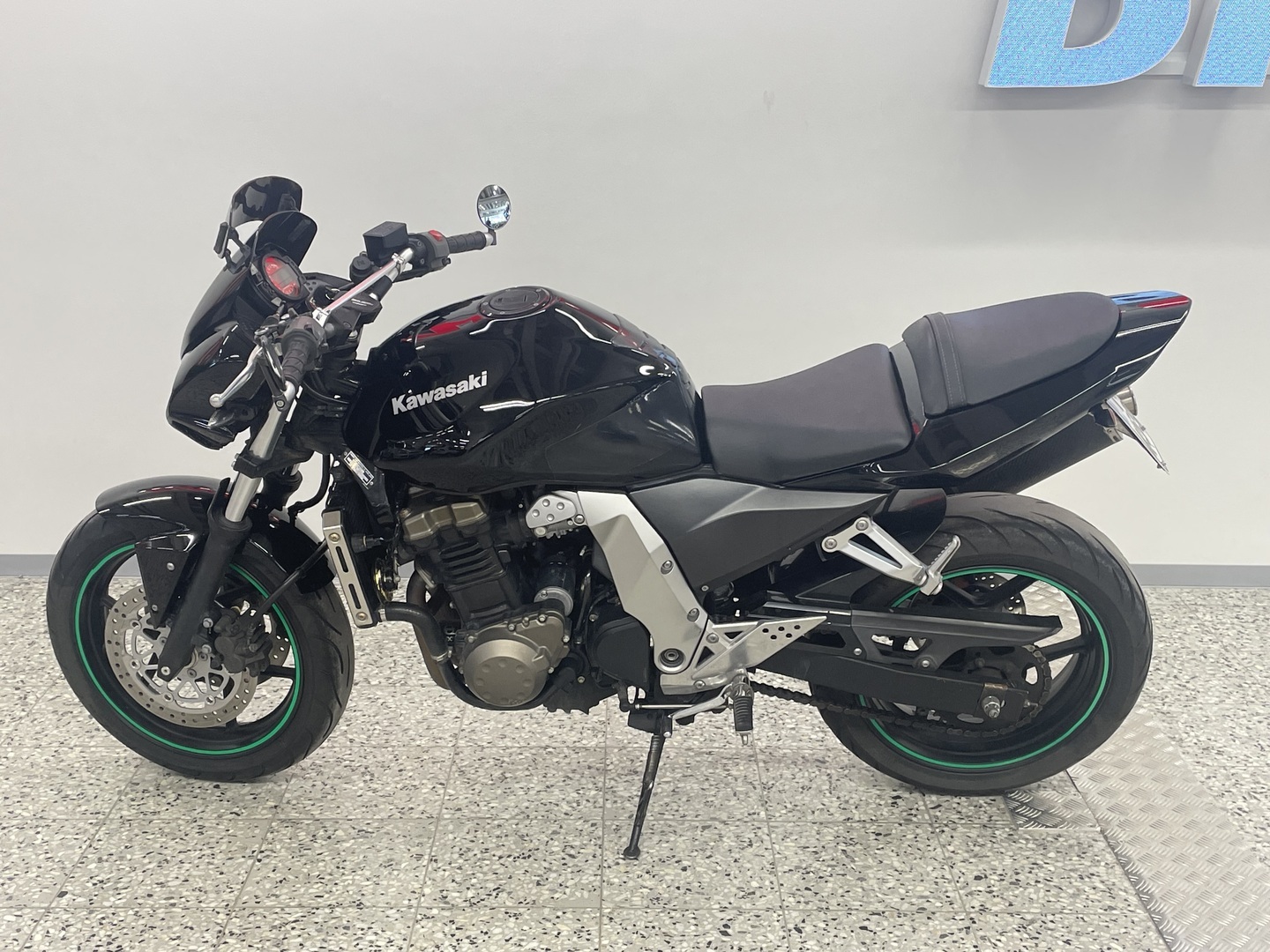 KAWASAKI Z 2006