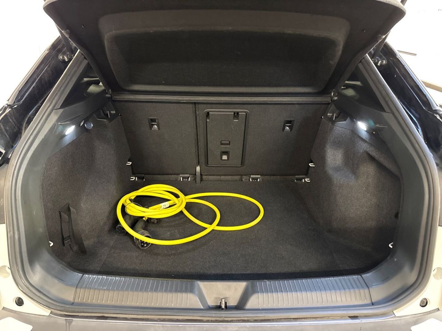 VOLKSWAGEN ID.4 2021