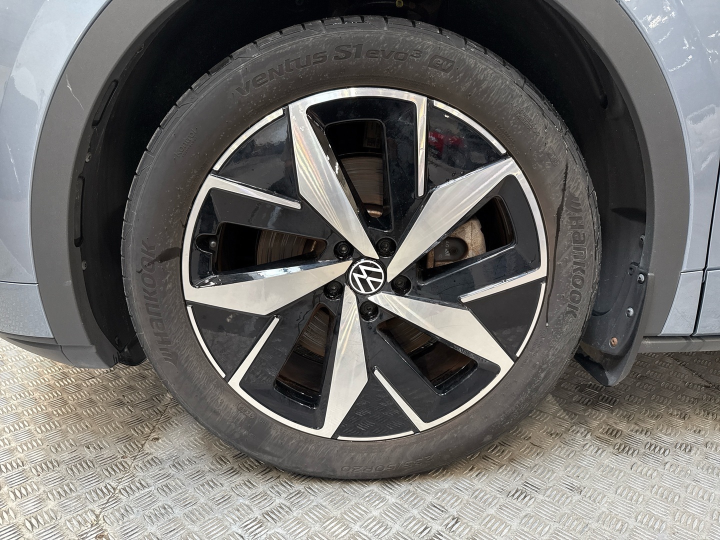 VOLKSWAGEN ID.4 2023