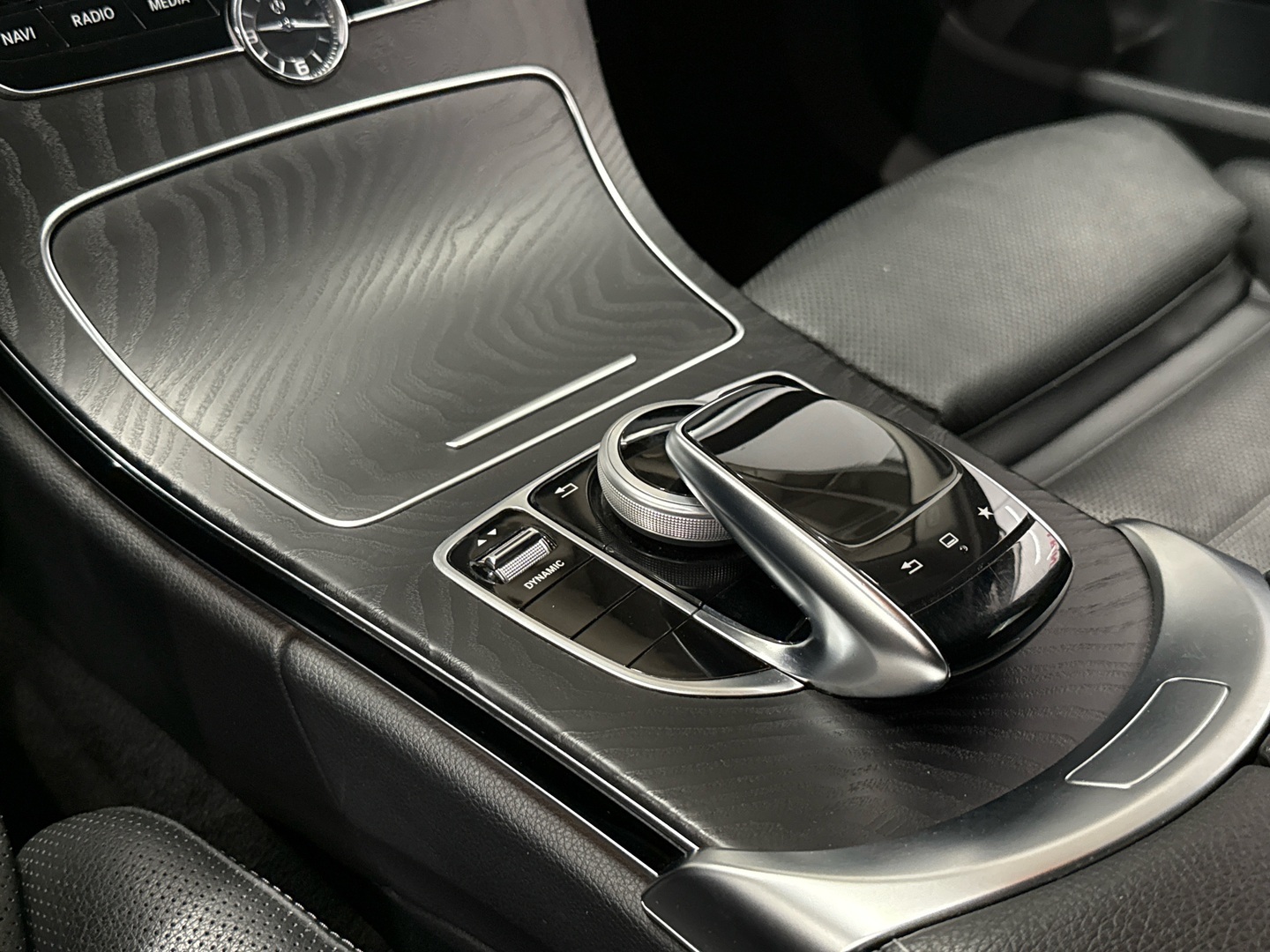 MERCEDES-BENZ C 2016