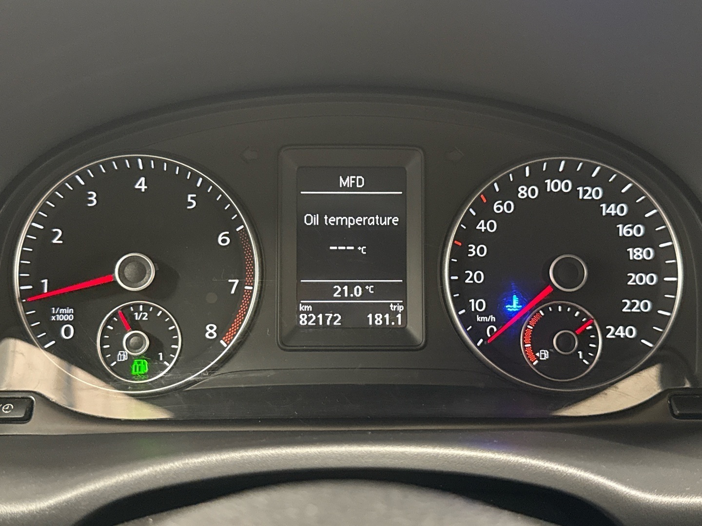 VOLKSWAGEN Caddy 2013