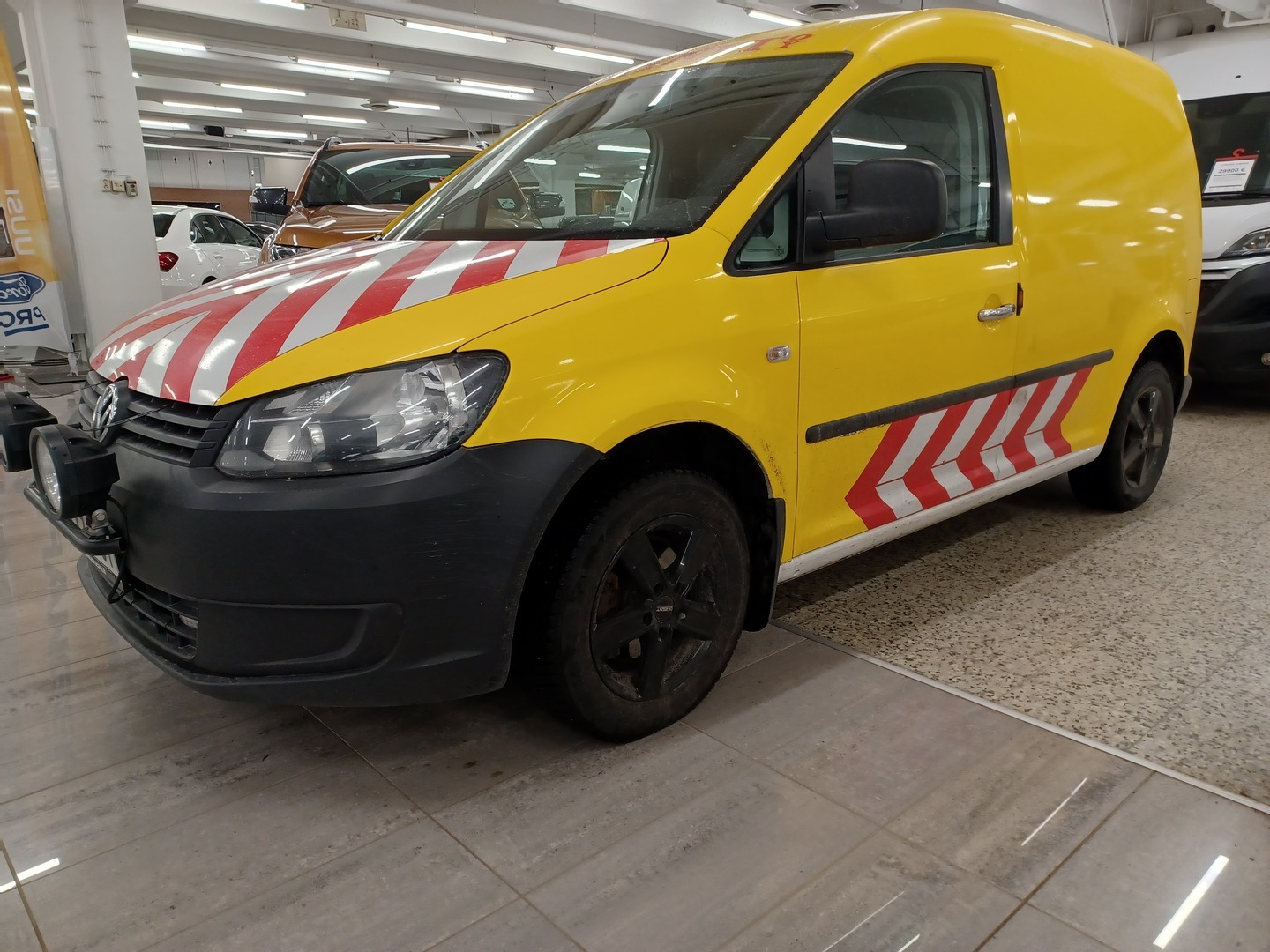 VOLKSWAGEN Caddy 2013