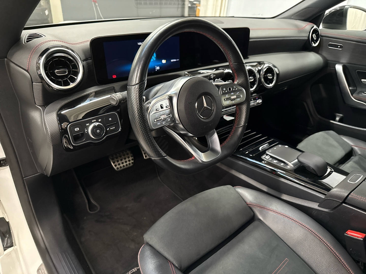 MERCEDES-BENZ CLA 2021