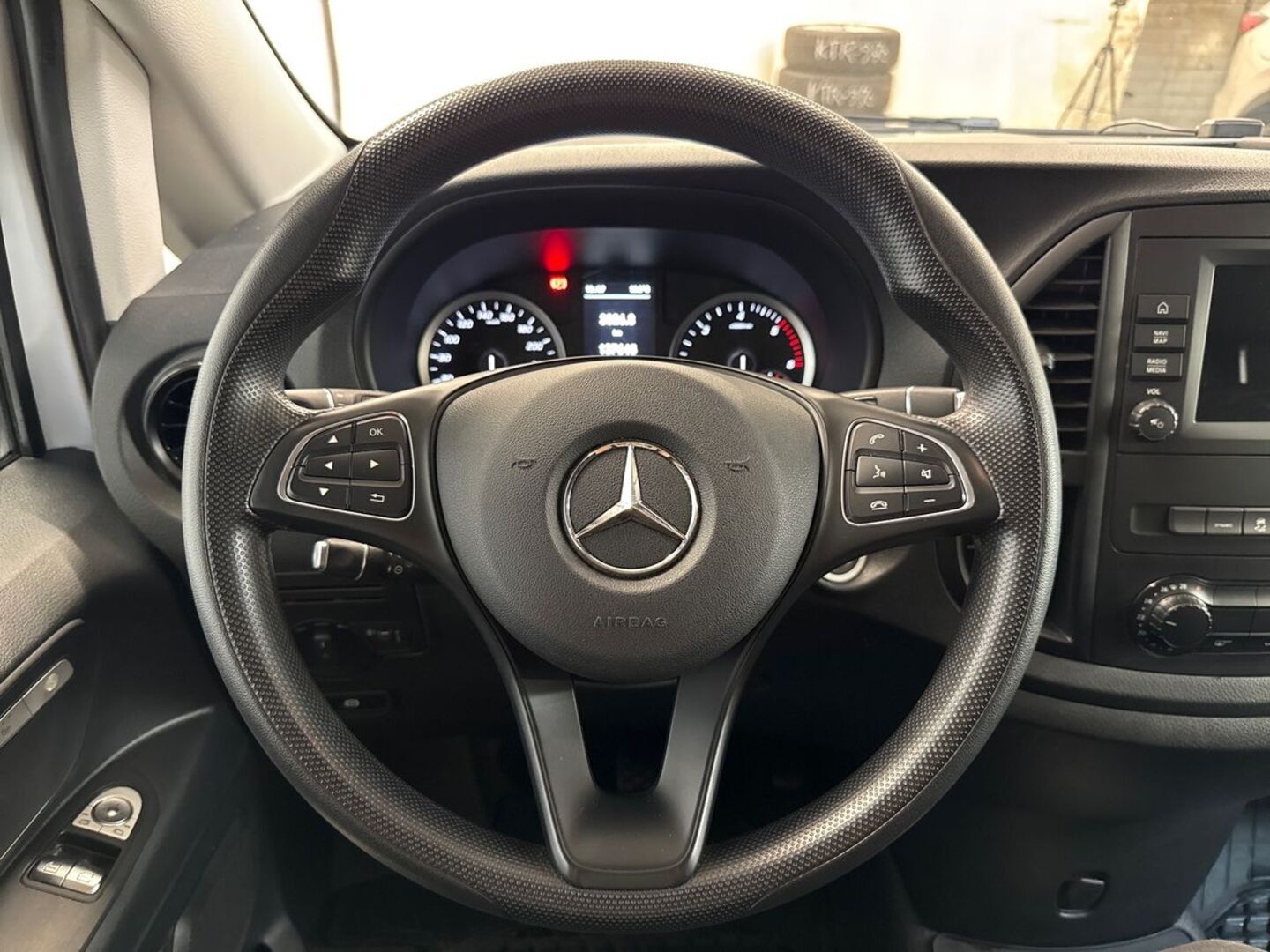 MERCEDES-BENZ Vito 2021