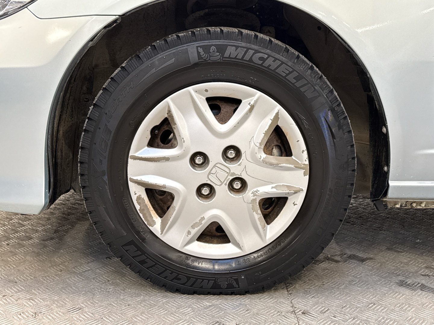 HONDA Civic 2005