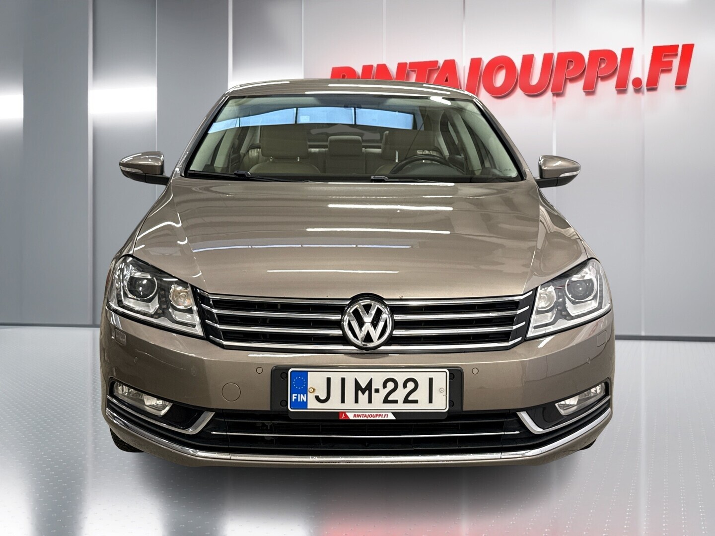 VOLKSWAGEN Passat 2011