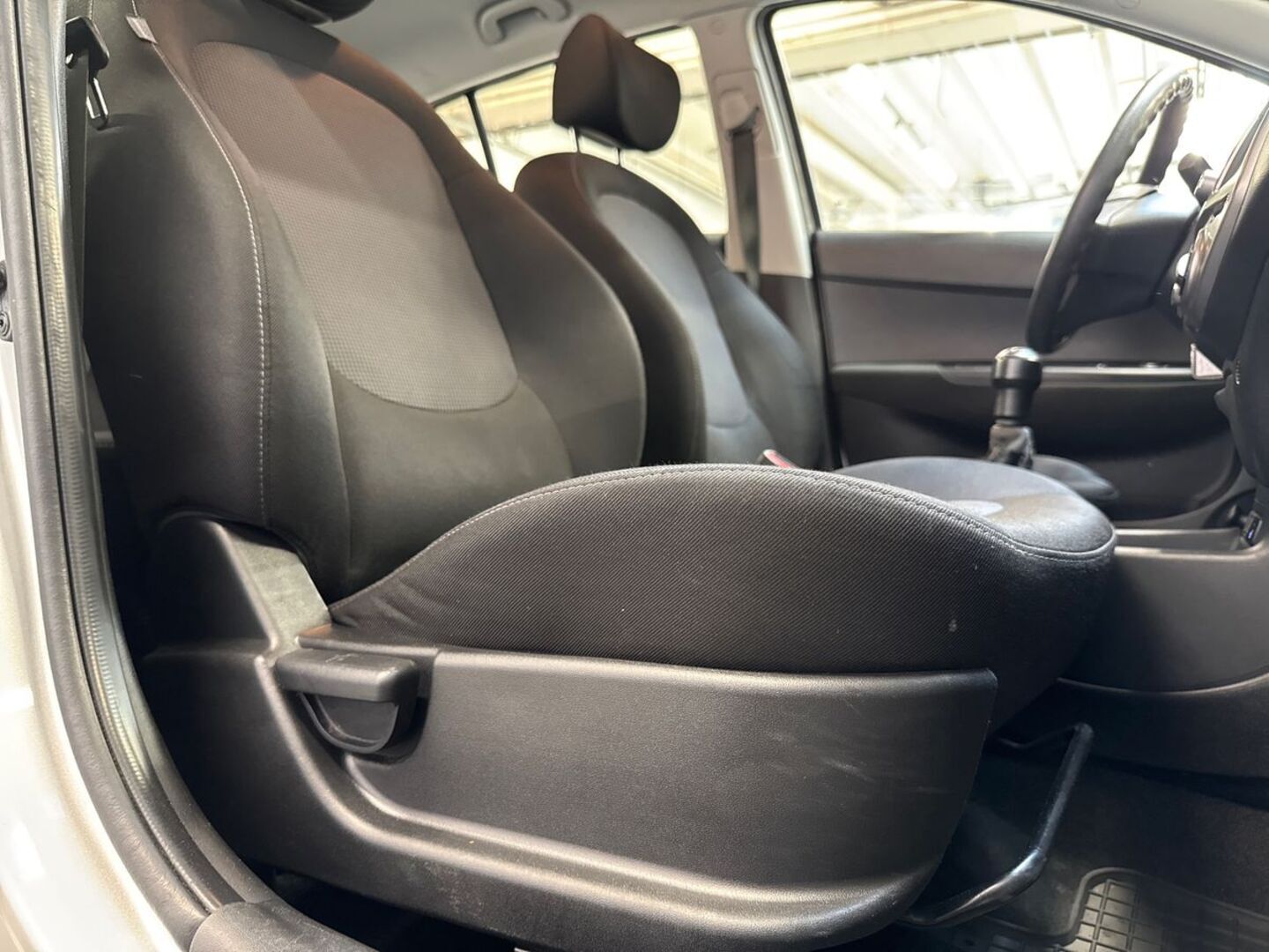 HYUNDAI i20 2013