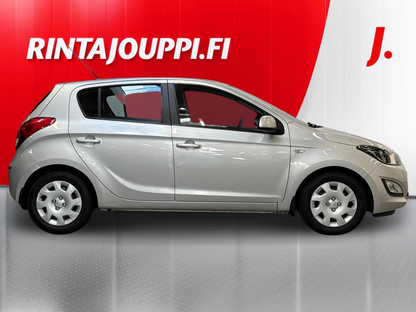 HYUNDAI i20 2013
