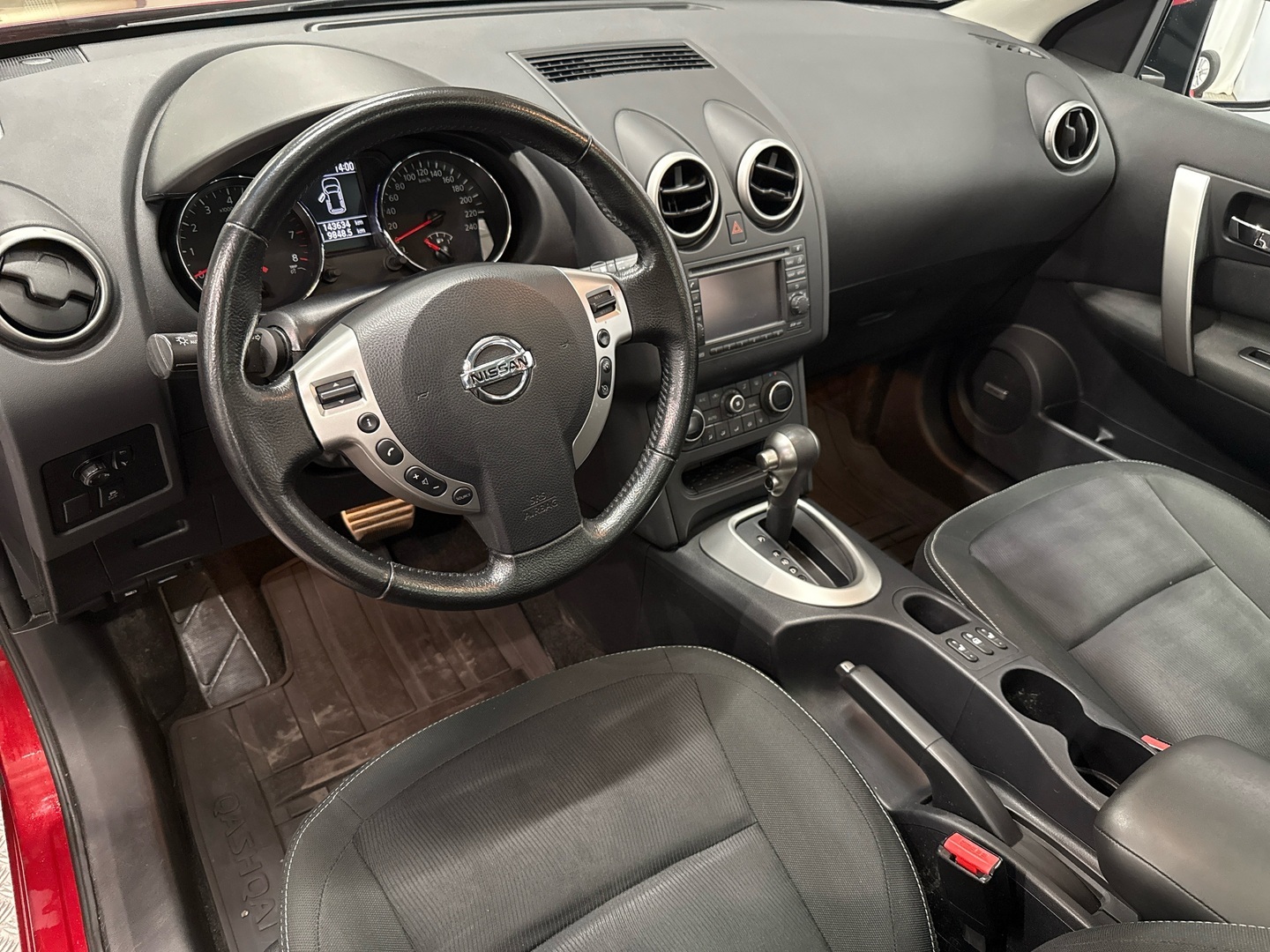 NISSAN Qashqai 2013