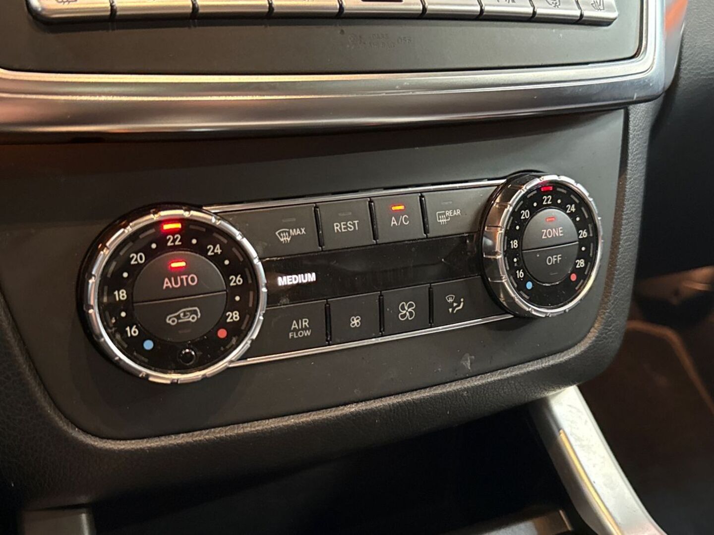 MERCEDES-BENZ GL 2013