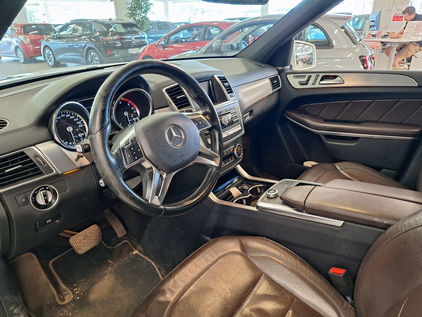 MERCEDES-BENZ GL 2013