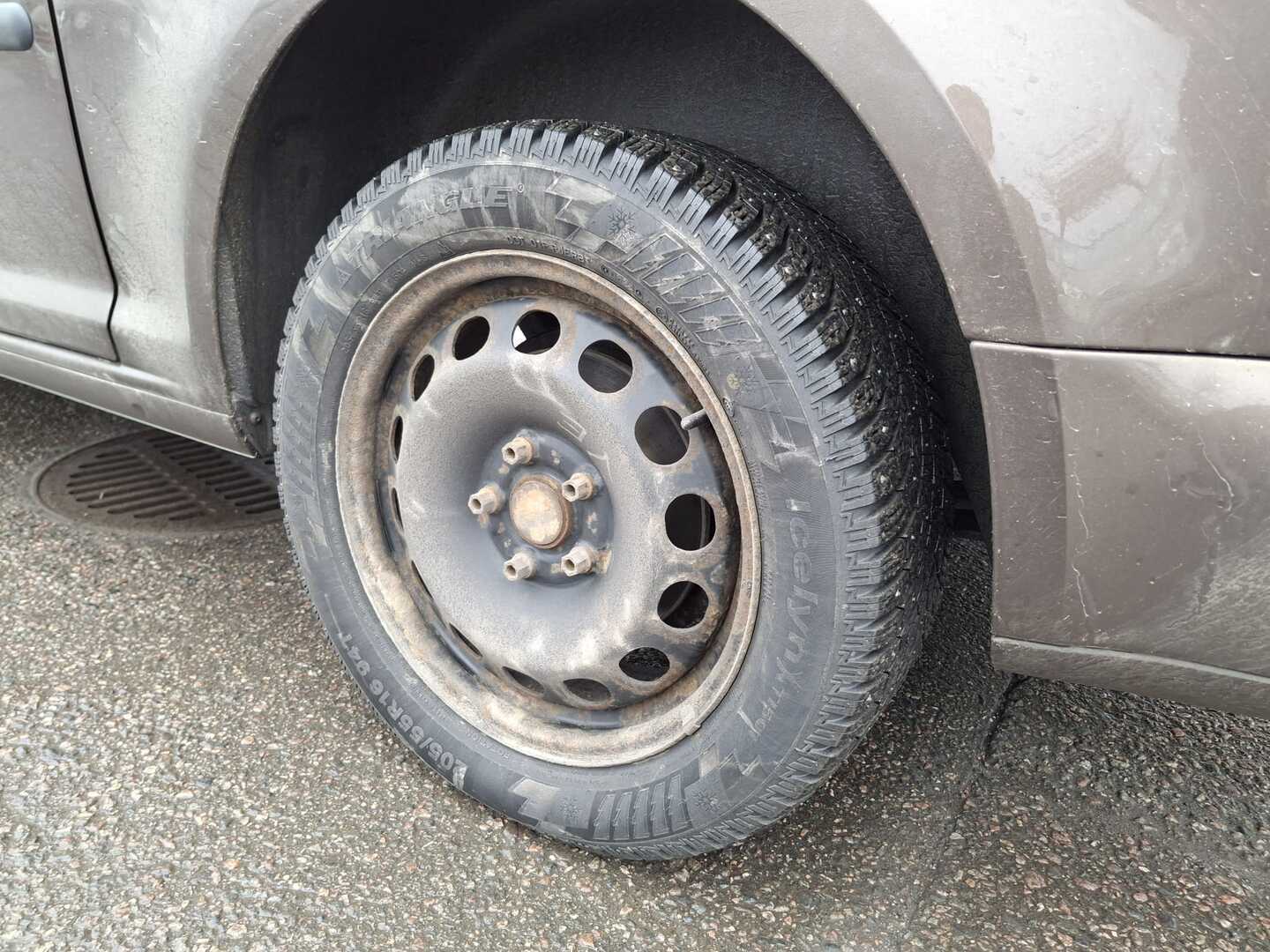 VOLKSWAGEN Caddy Maxi 2014