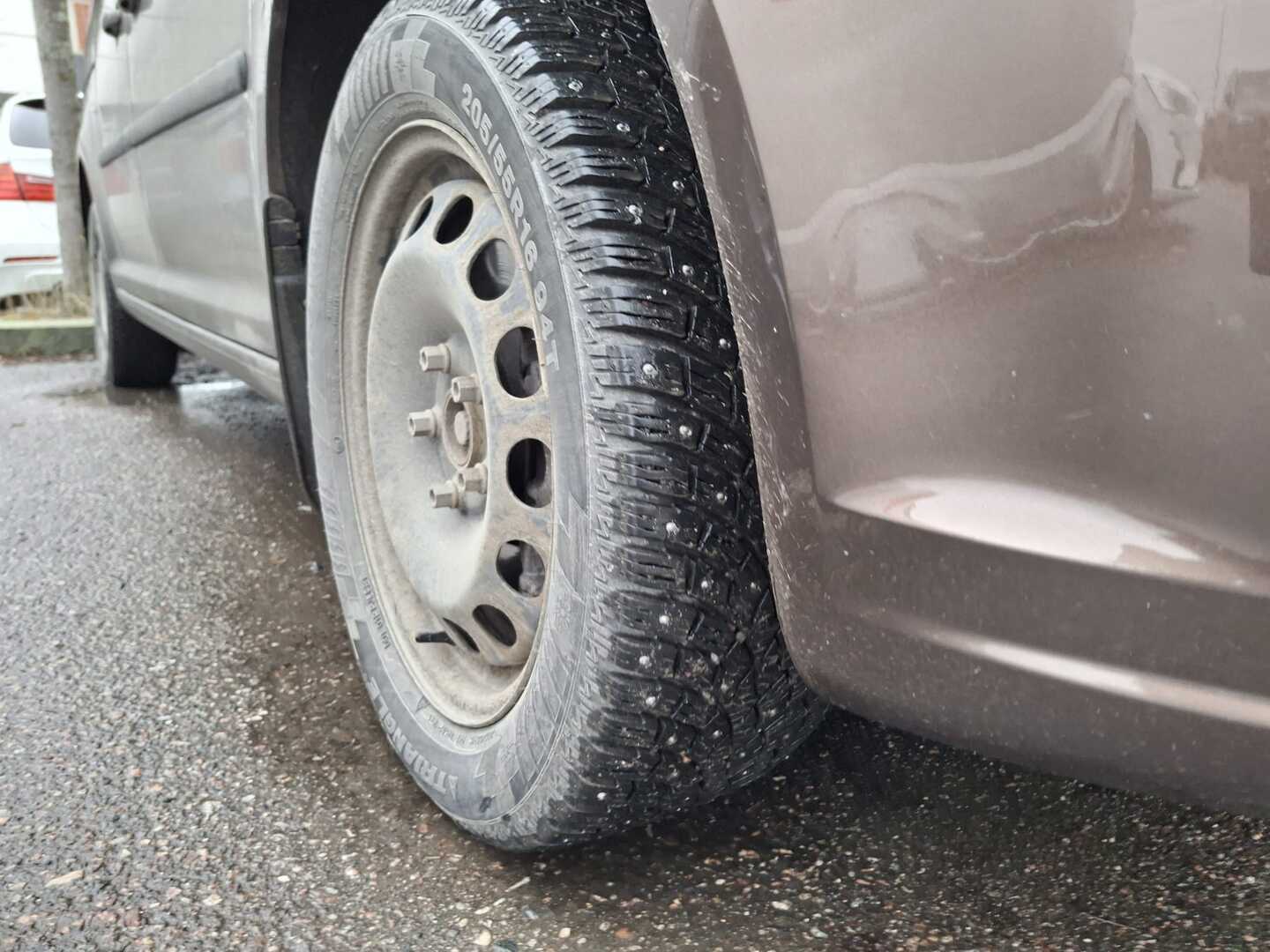 VOLKSWAGEN Caddy Maxi 2014