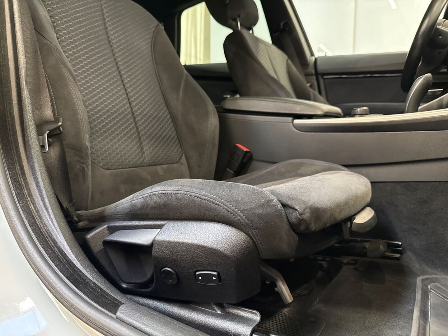 BMW 318 Gran Turismo 2016