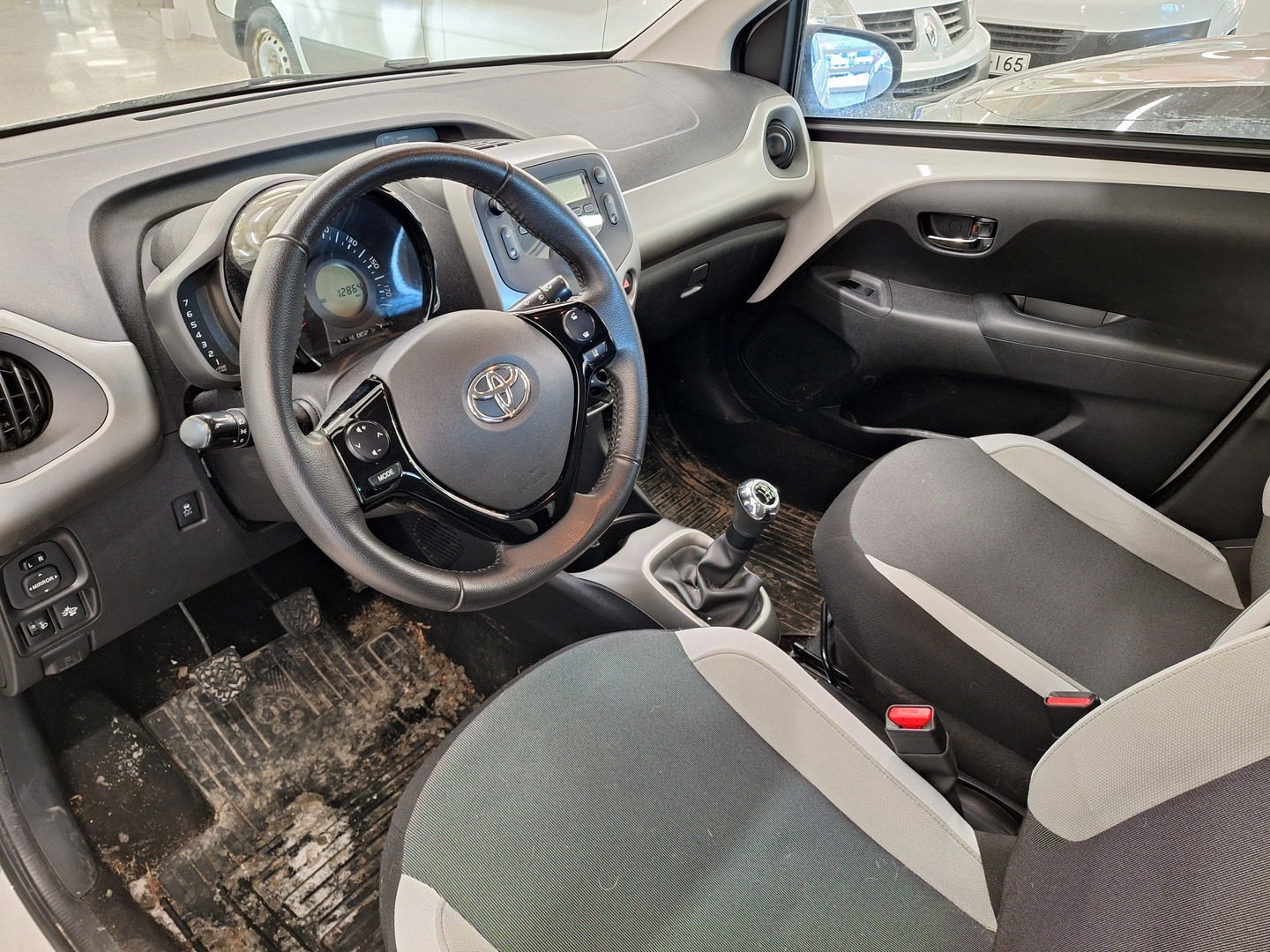 TOYOTA AYGO 2017