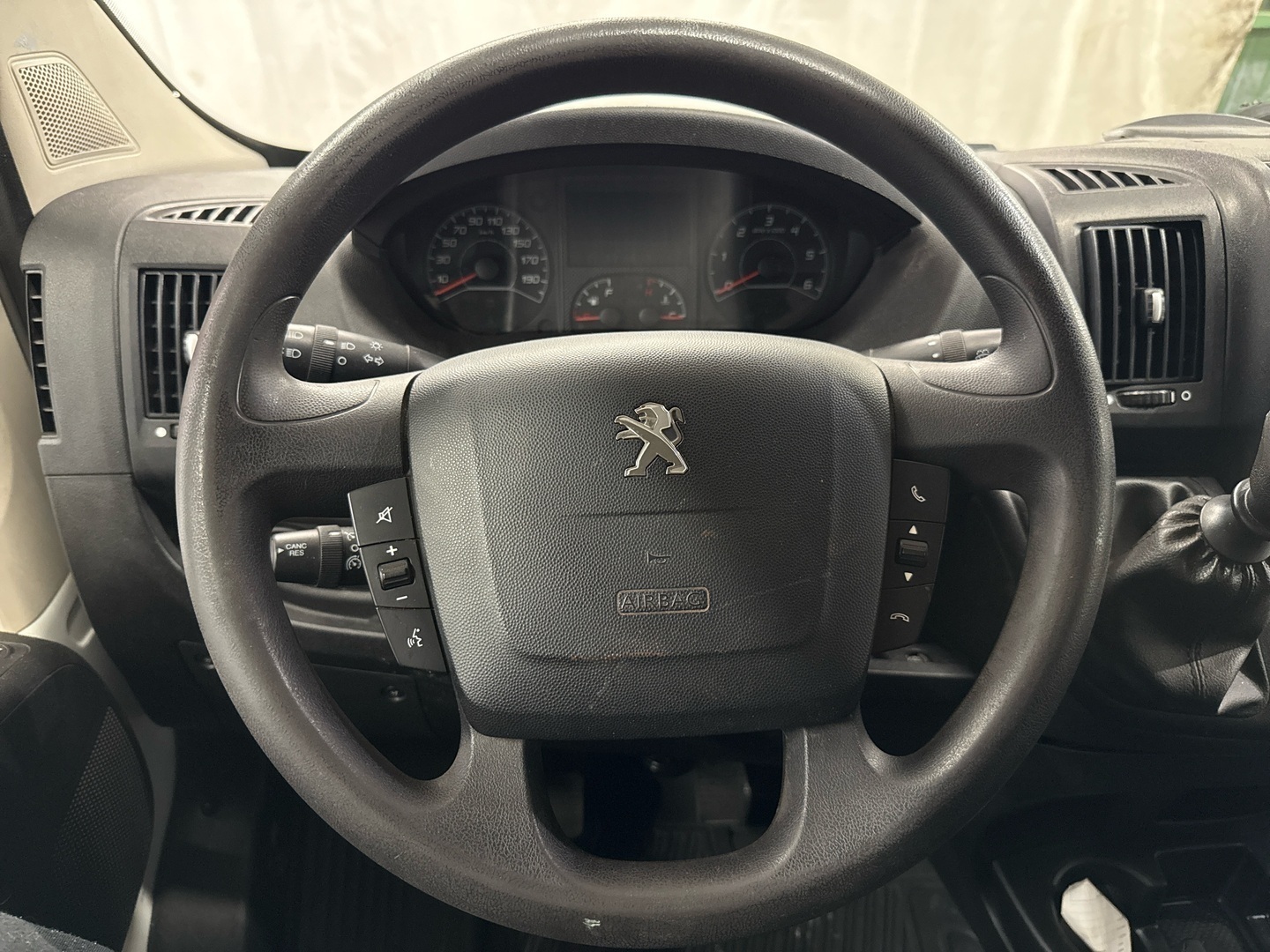 PEUGEOT Boxer 2018
