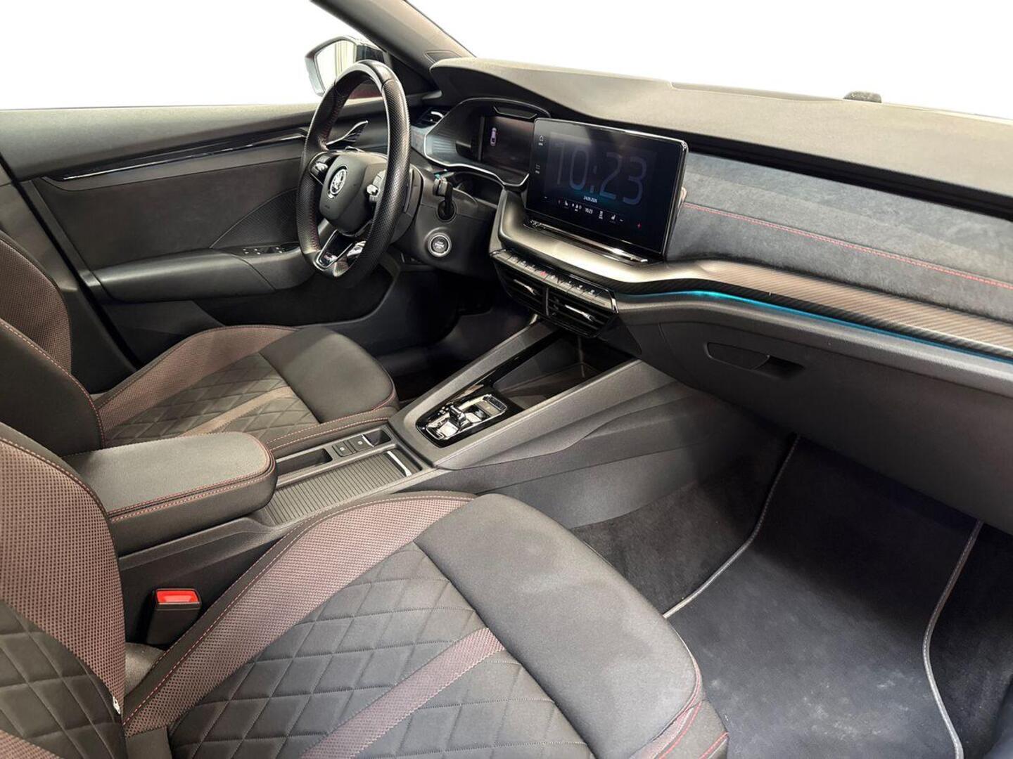 SKODA Octavia 9