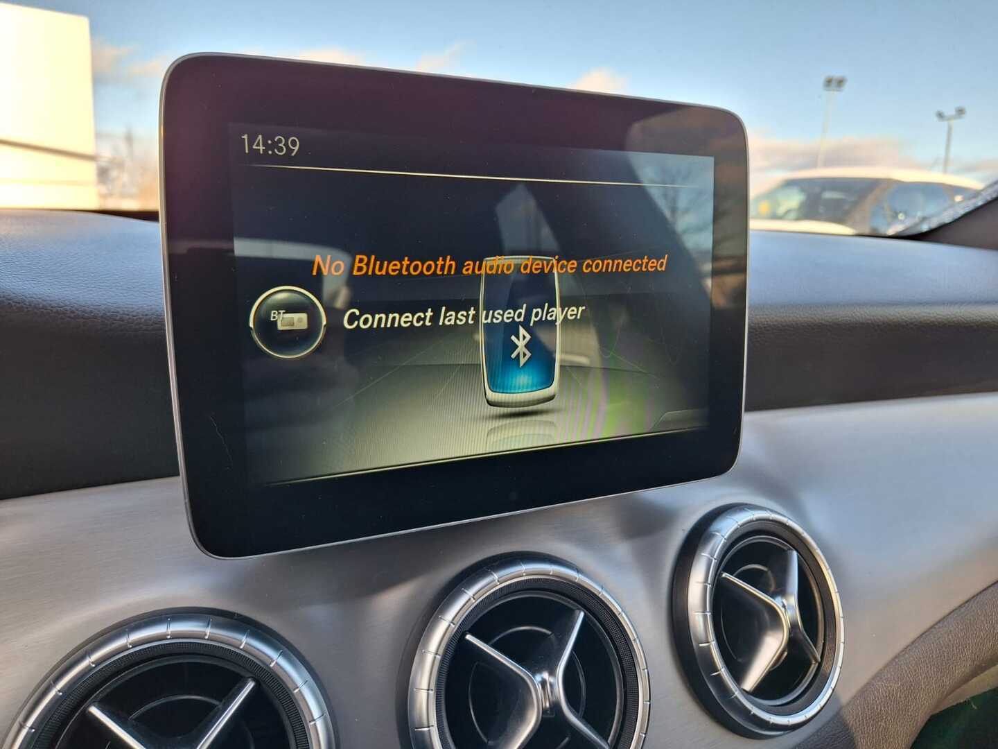 MERCEDES-BENZ CLA 2016