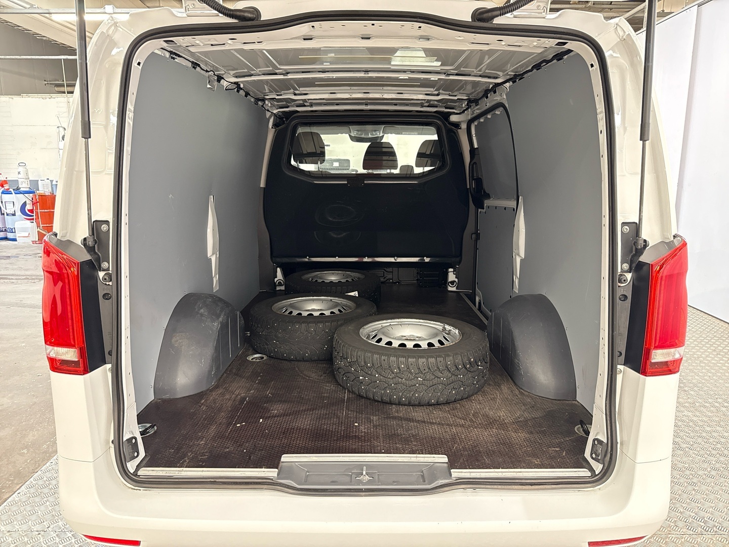 MERCEDES-BENZ Vito 2022