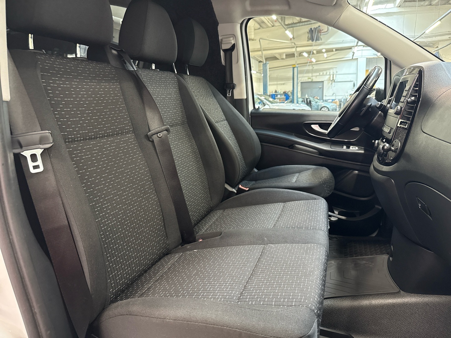 MERCEDES-BENZ Vito 2022