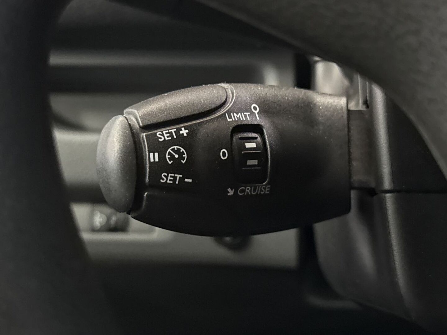 PEUGEOT Expert 22