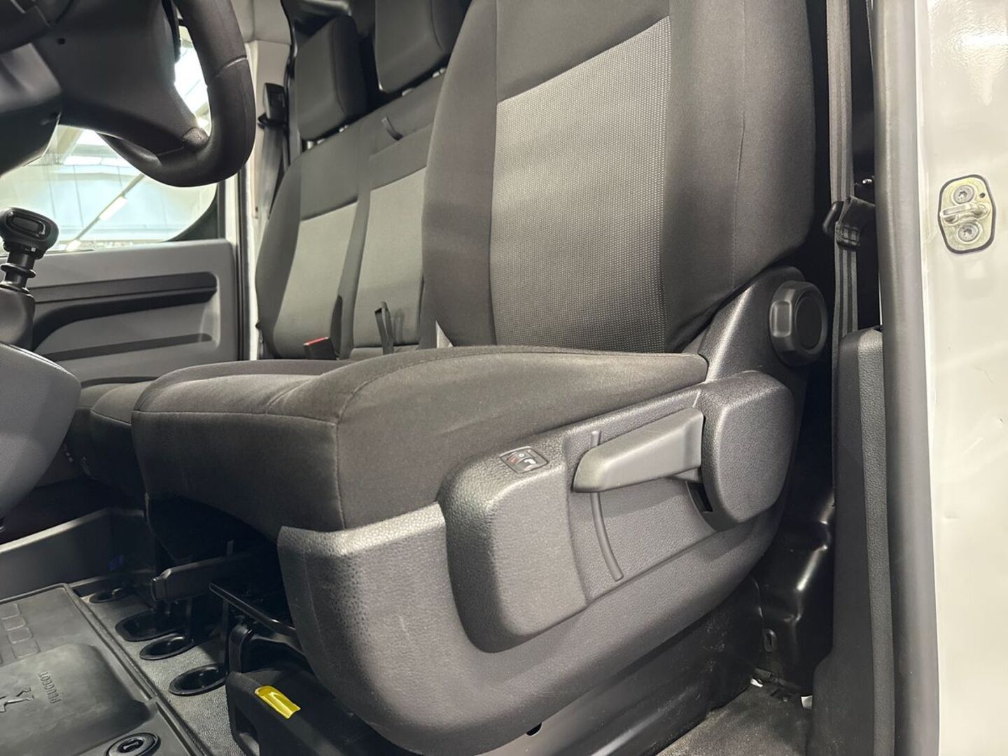 PEUGEOT Expert 25