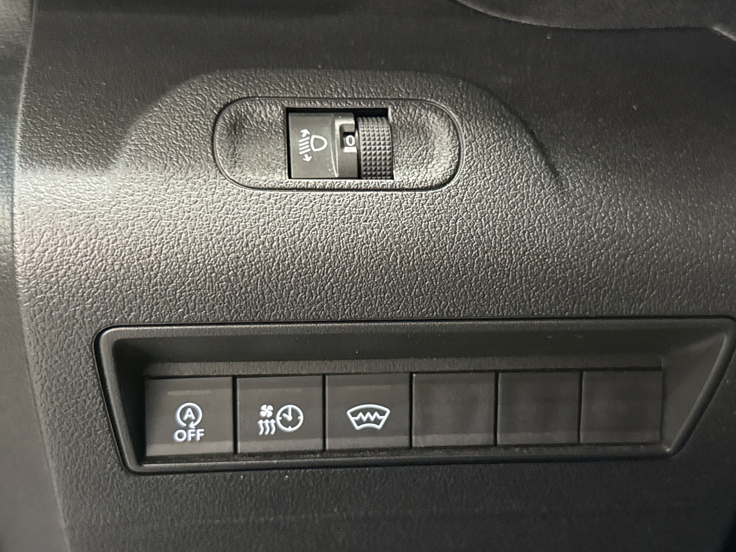 PEUGEOT Partner 2022