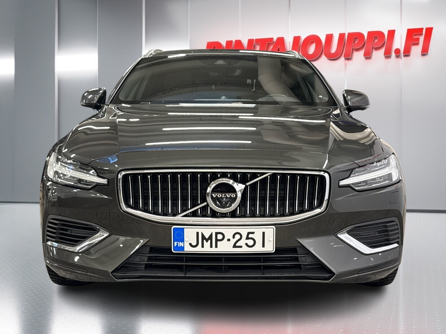 VOLVO V60 2020