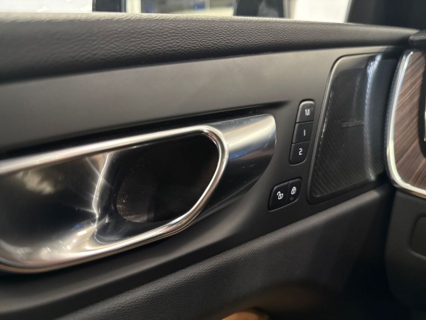 VOLVO XC60 28