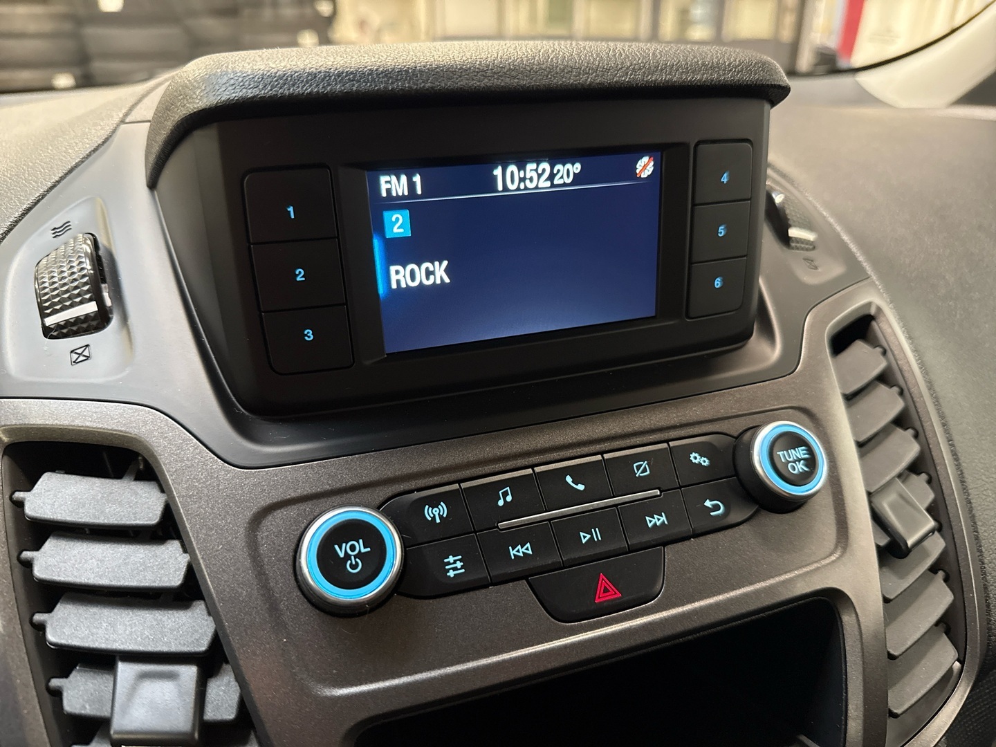 FORD Transit Connect 2023