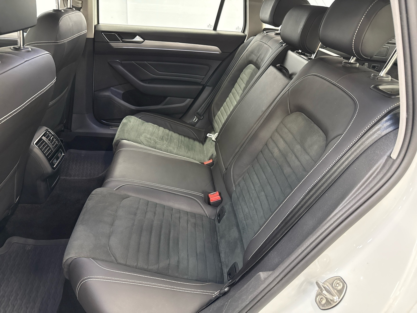 VOLKSWAGEN Passat 2021