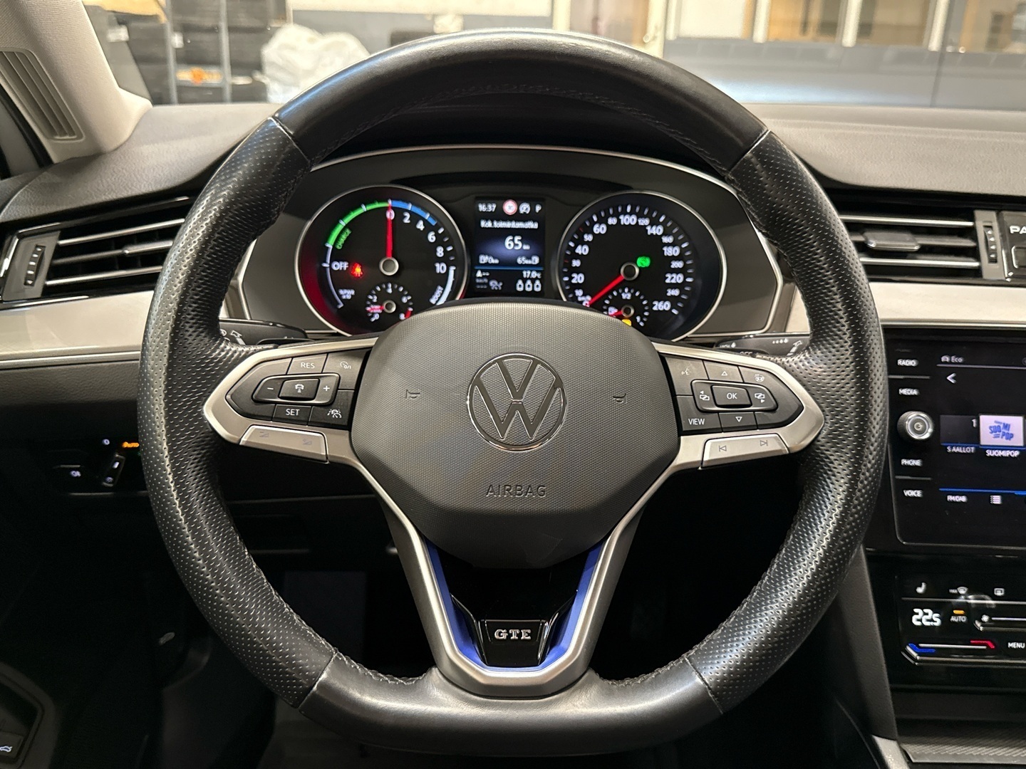 VOLKSWAGEN Passat 2021