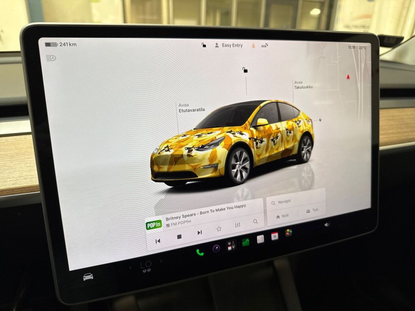 TESLA Model Y 2023