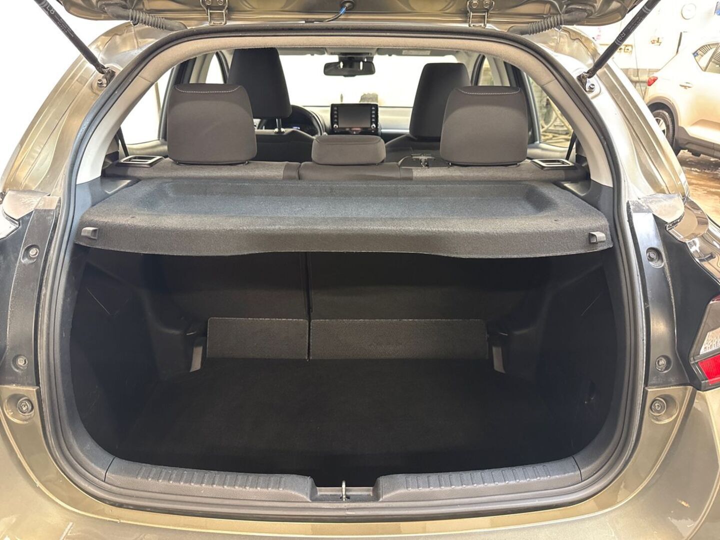 TOYOTA Yaris 2024
