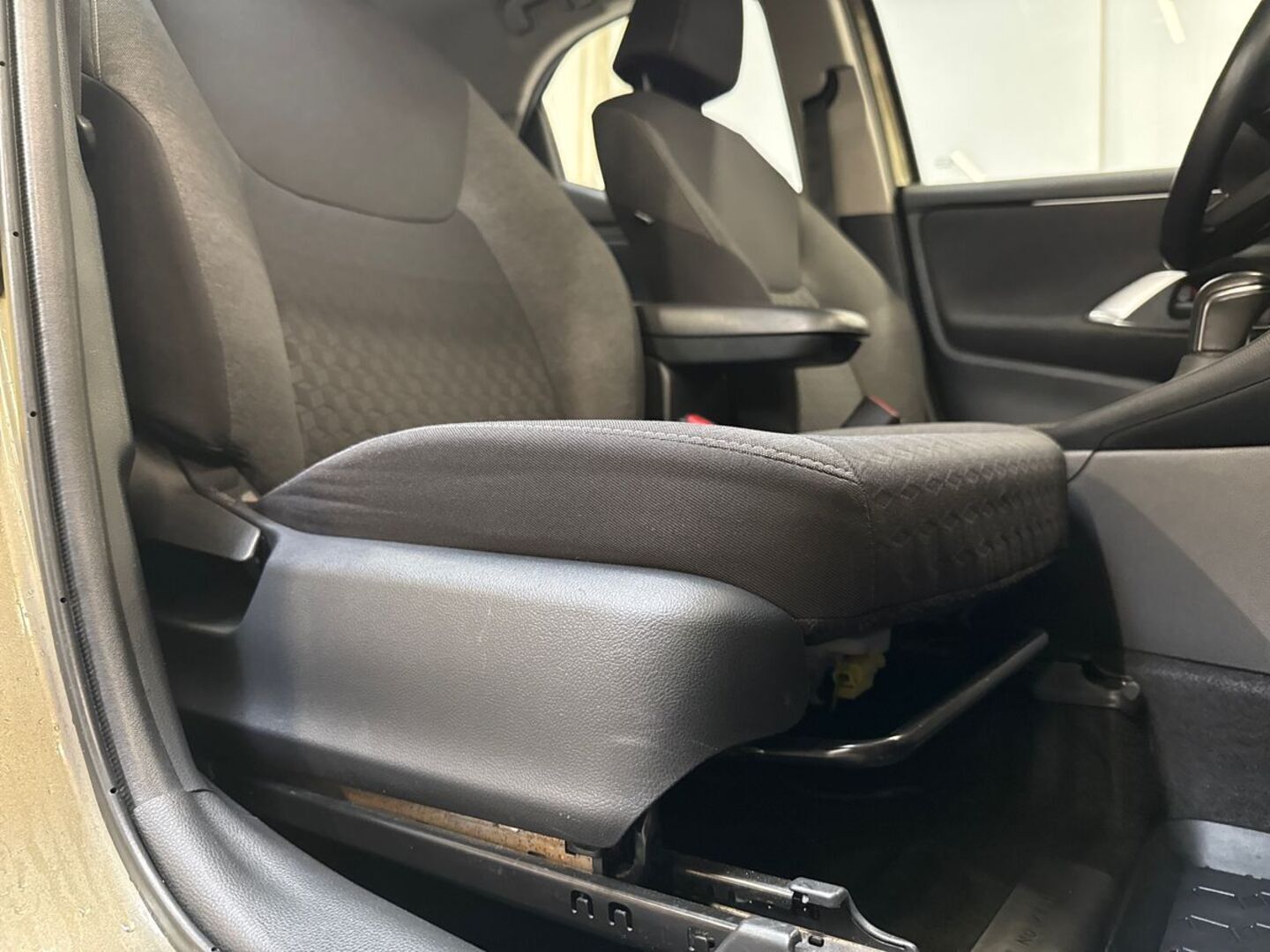 TOYOTA Yaris 2024
