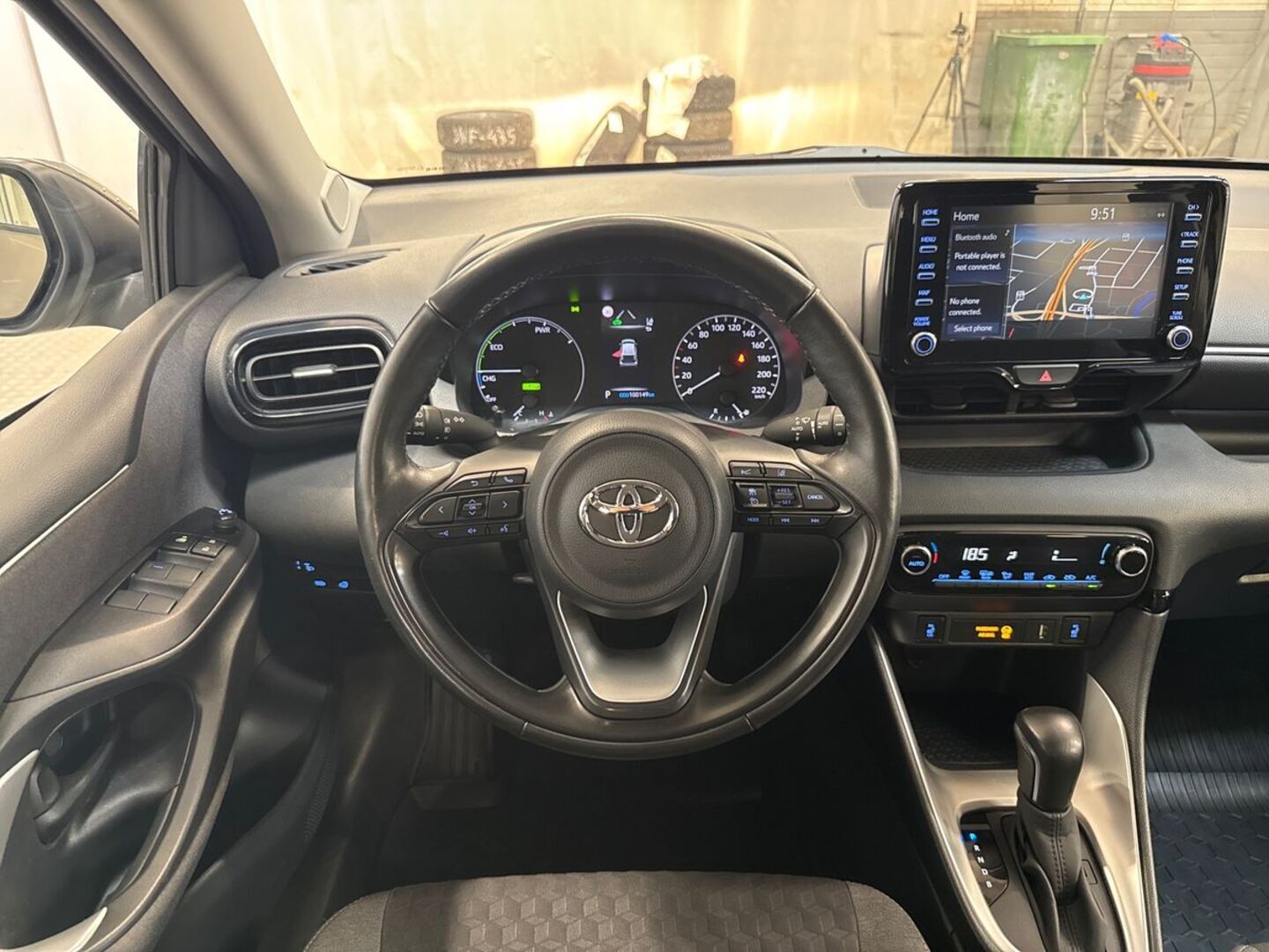 TOYOTA Yaris 2024