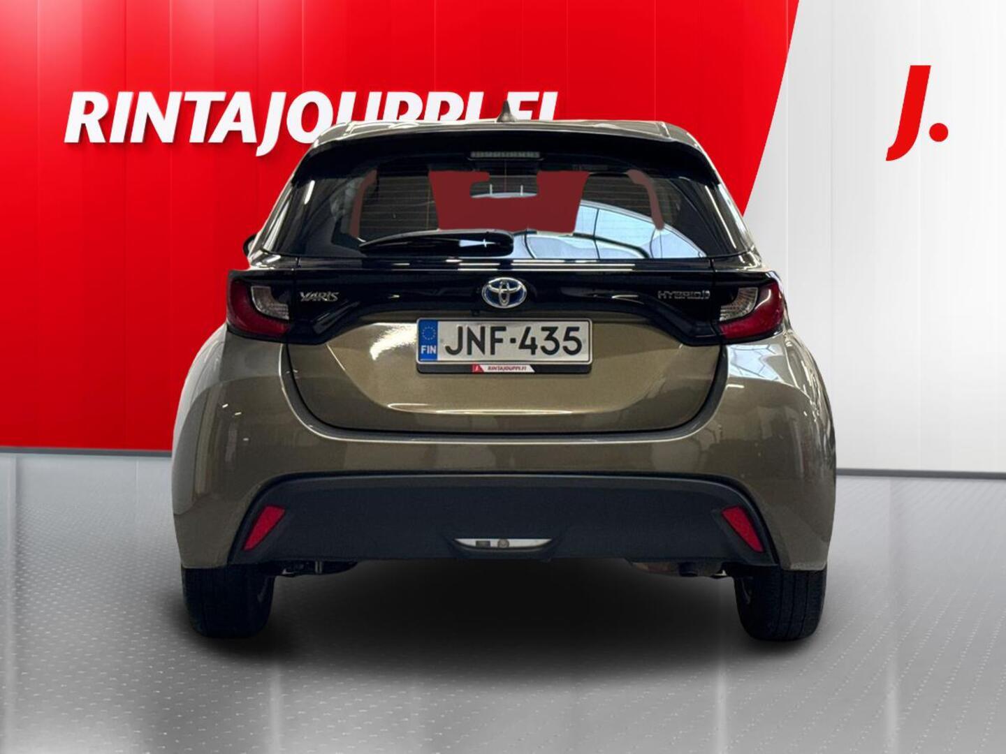 TOYOTA Yaris 2024