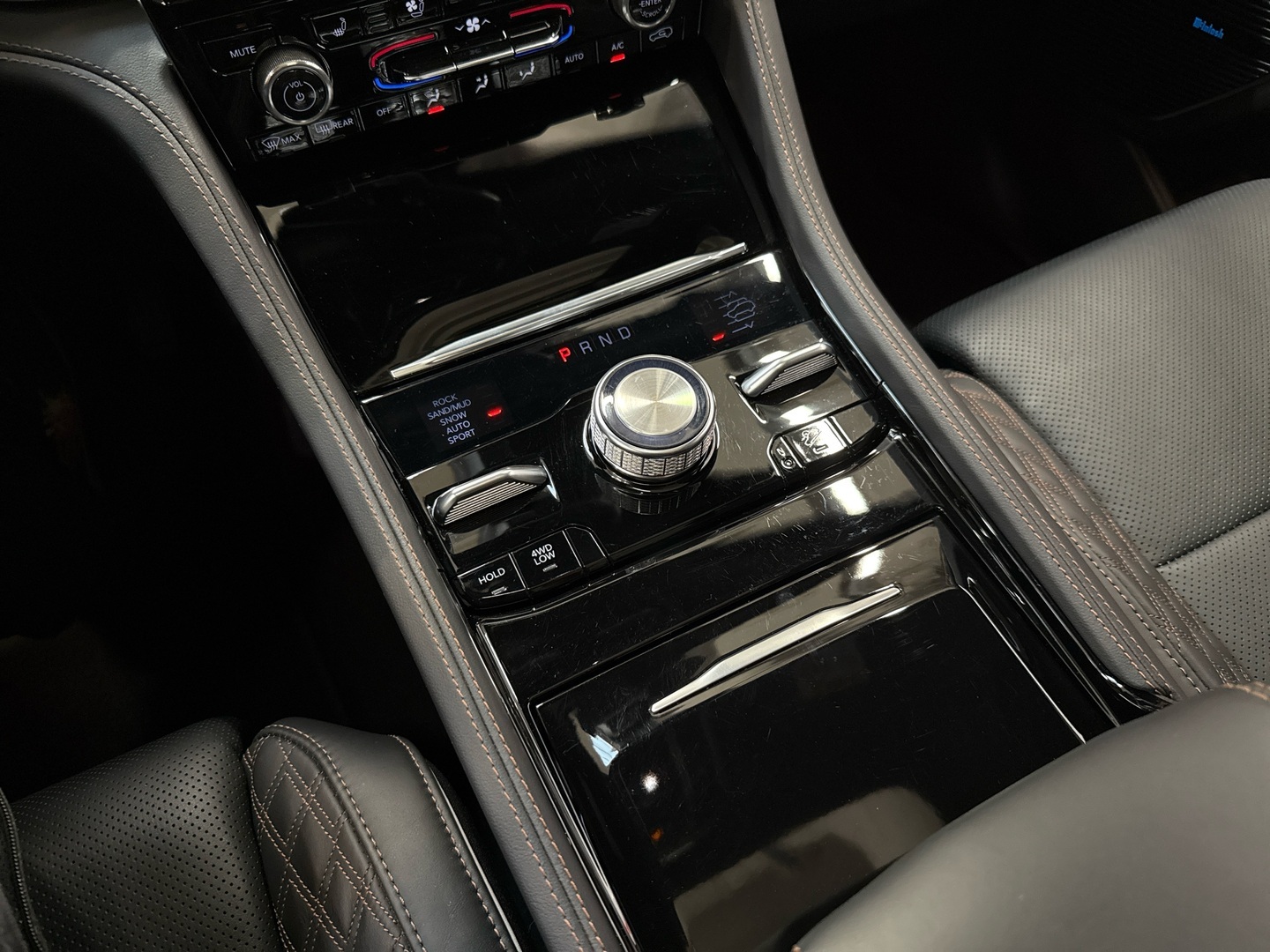 JEEP Grand Cherokee 2024