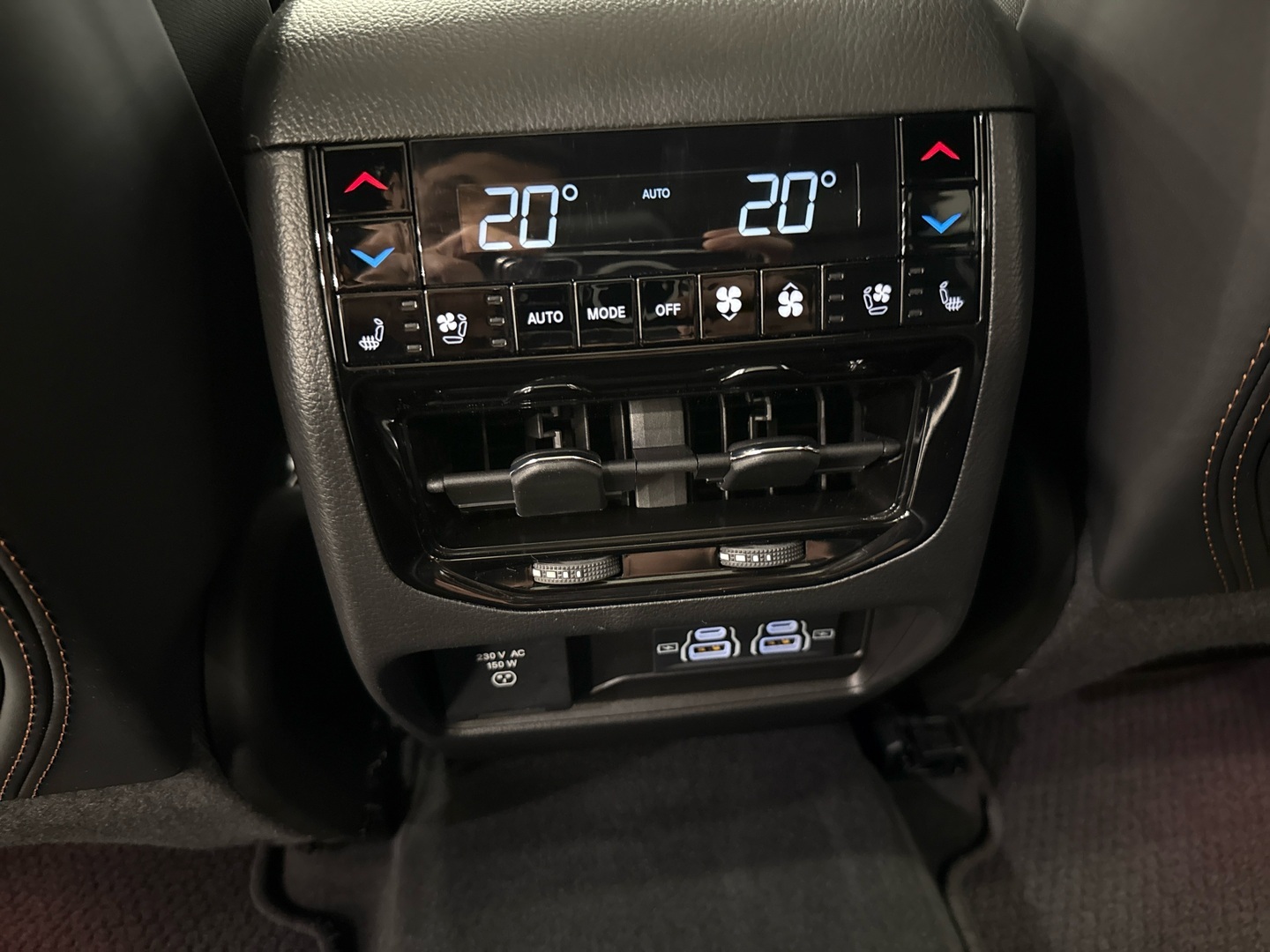 JEEP Grand Cherokee 2024