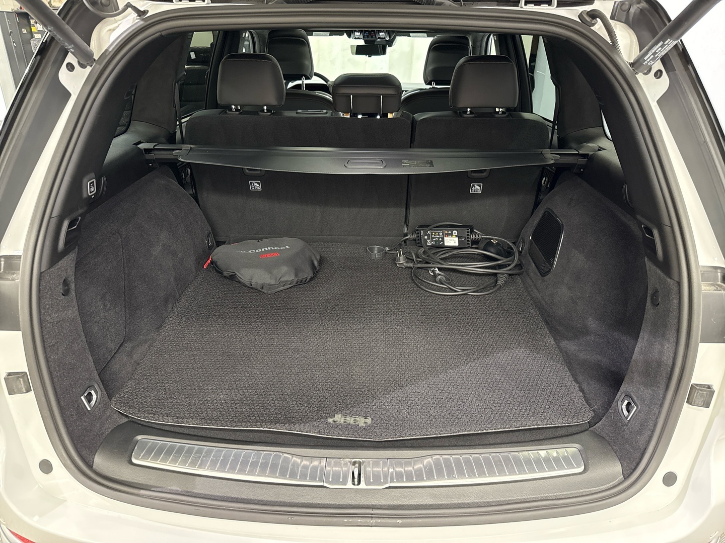 JEEP Grand Cherokee 2024