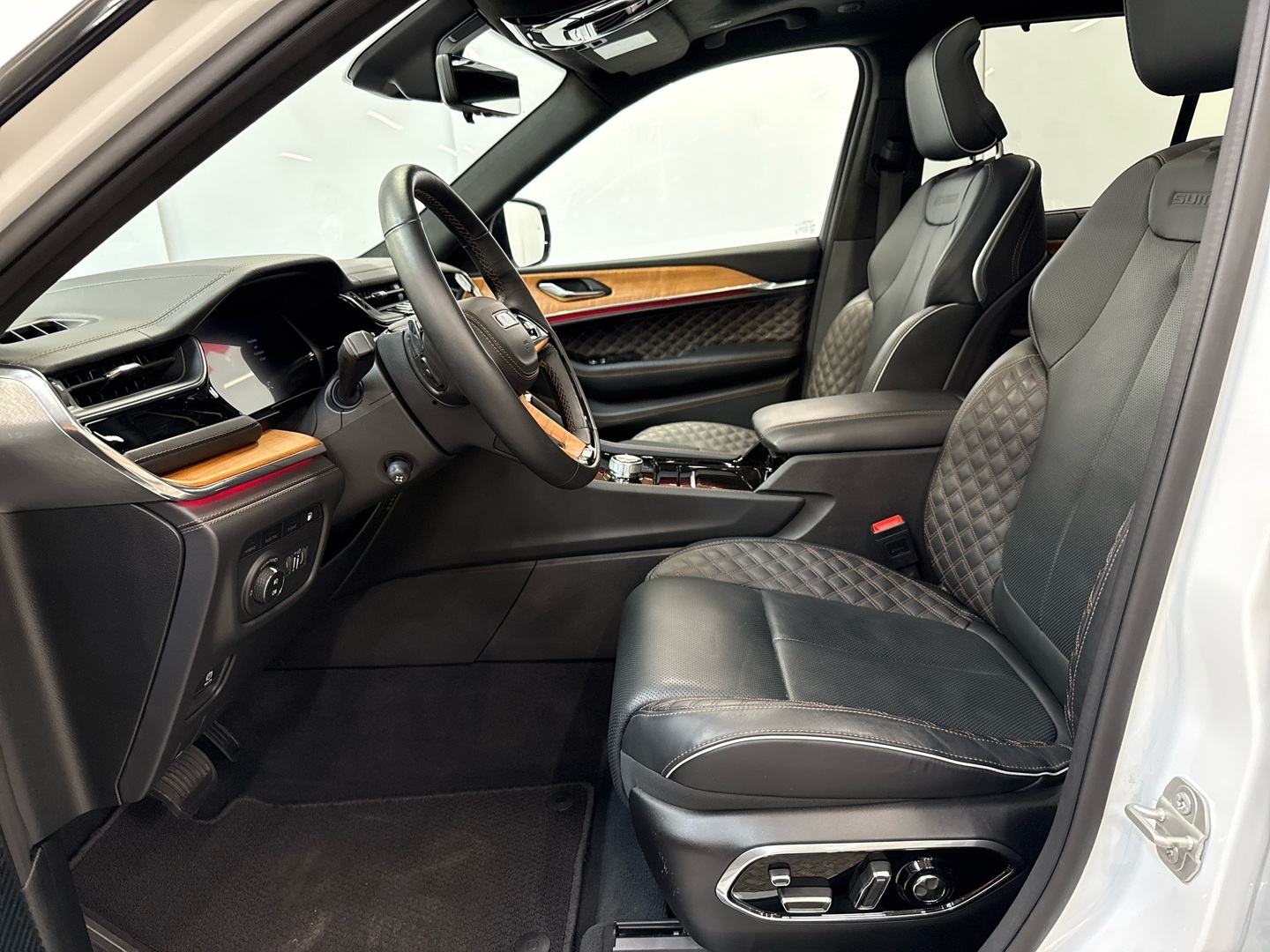 JEEP Grand Cherokee 2024