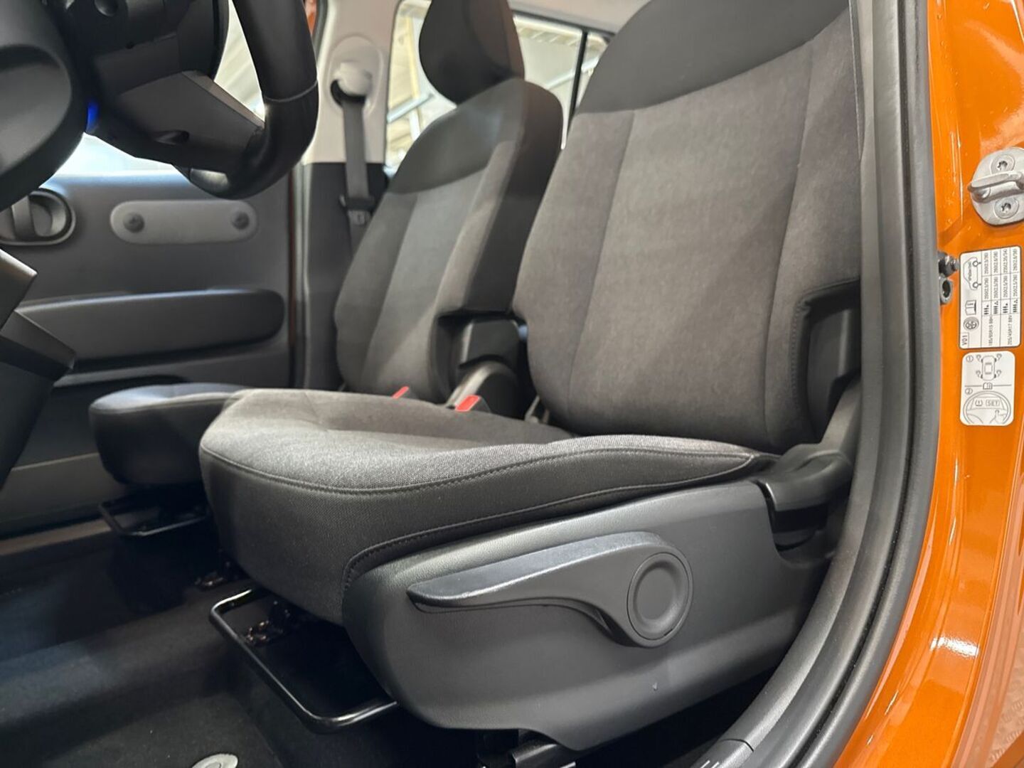 HYUNDAI INSTER 2025